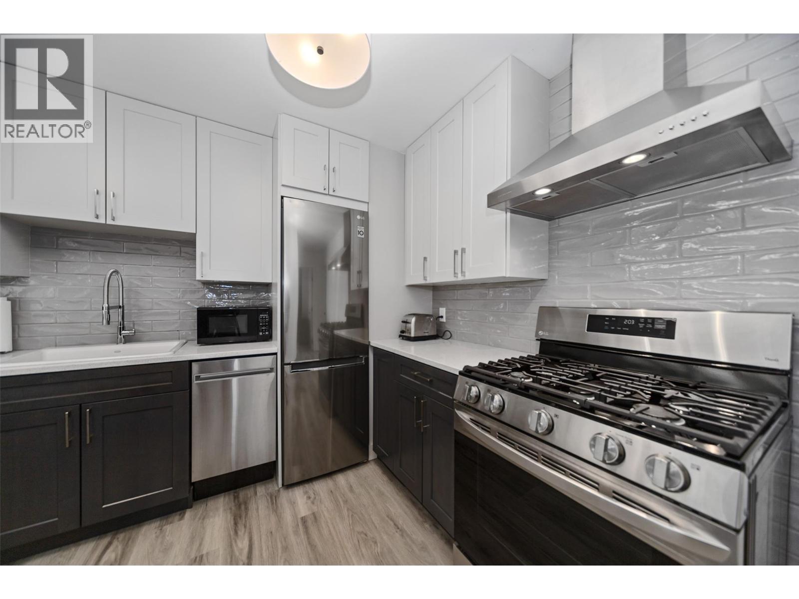 8706 74th Avenue, Osoyoos, British Columbia  V0H 1V0 - Photo 6 - 10388782
