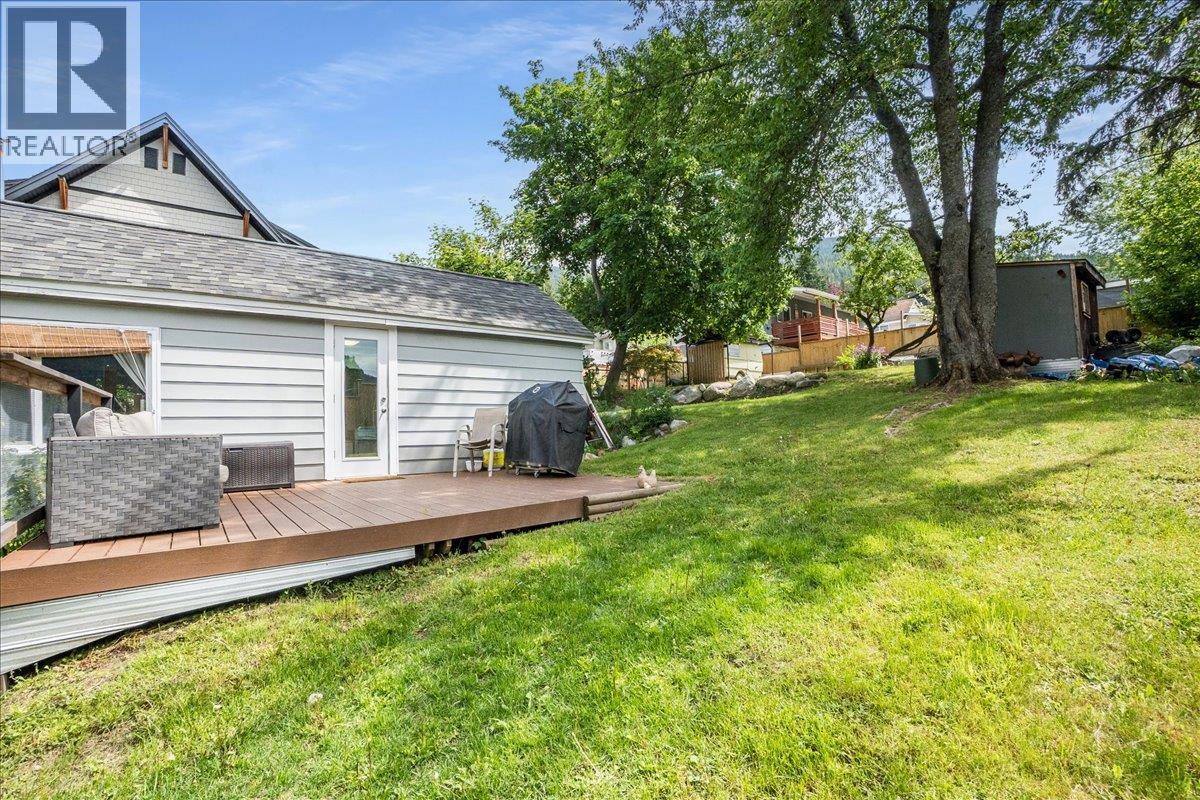 902 FELL Street, nelson, British Columbia