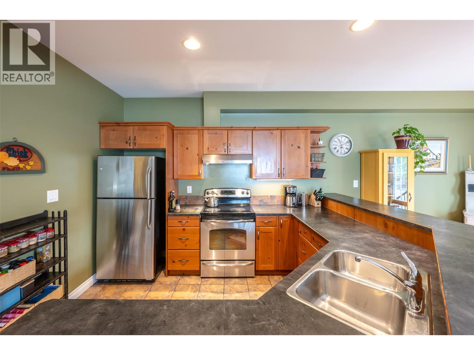 168 Regina Avenue Unit# 105, Penticton, British Columbia  V2A 2K8 - Photo 14 - 10389302