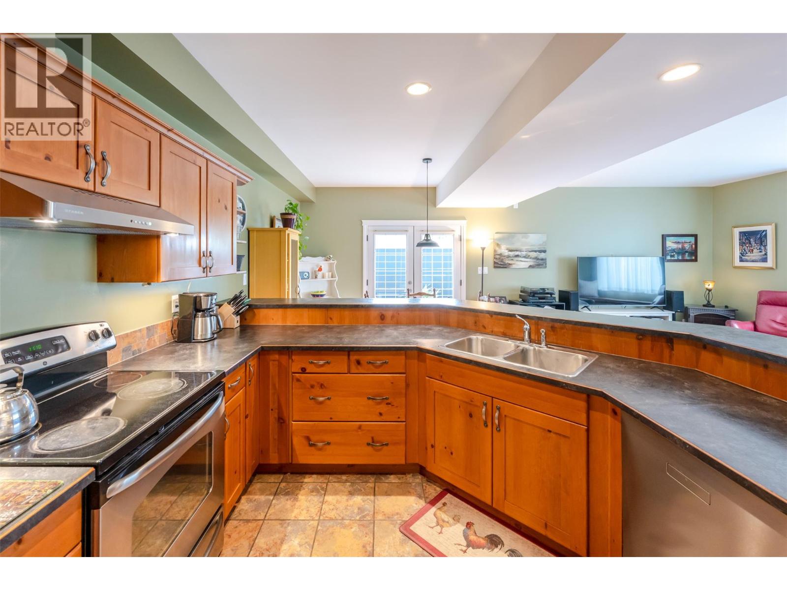 168 Regina Avenue Unit# 105, Penticton, British Columbia  V2A 2K8 - Photo 16 - 10389302