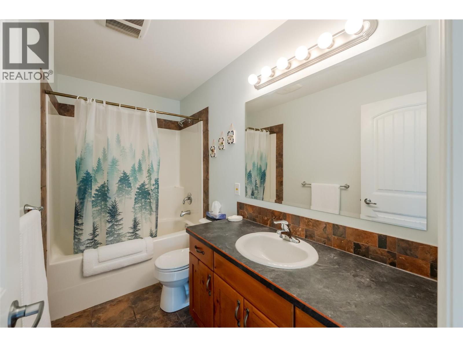 168 Regina Avenue Unit# 105, Penticton, British Columbia  V2A 2K8 - Photo 35 - 10389302