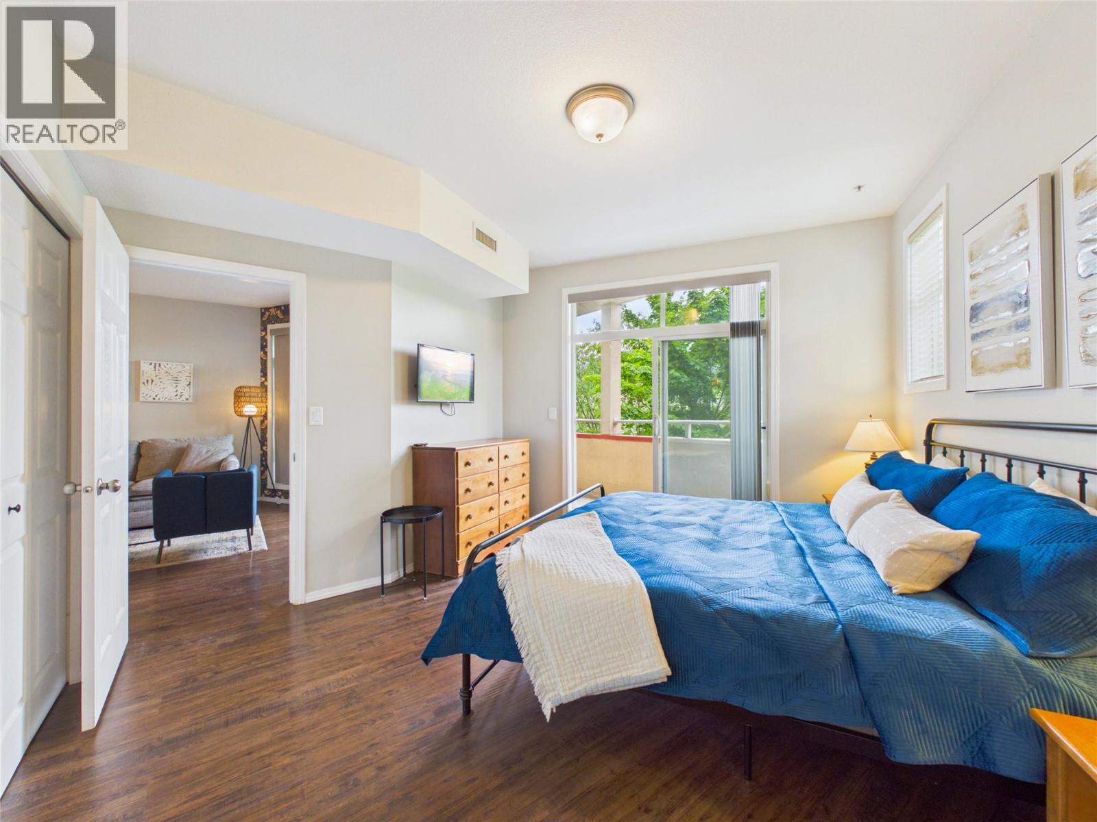 1088 Sunset Drive Unit# 302, Kelowna, British Columbia  V1Y 9W1 - Photo 19 - 10384421