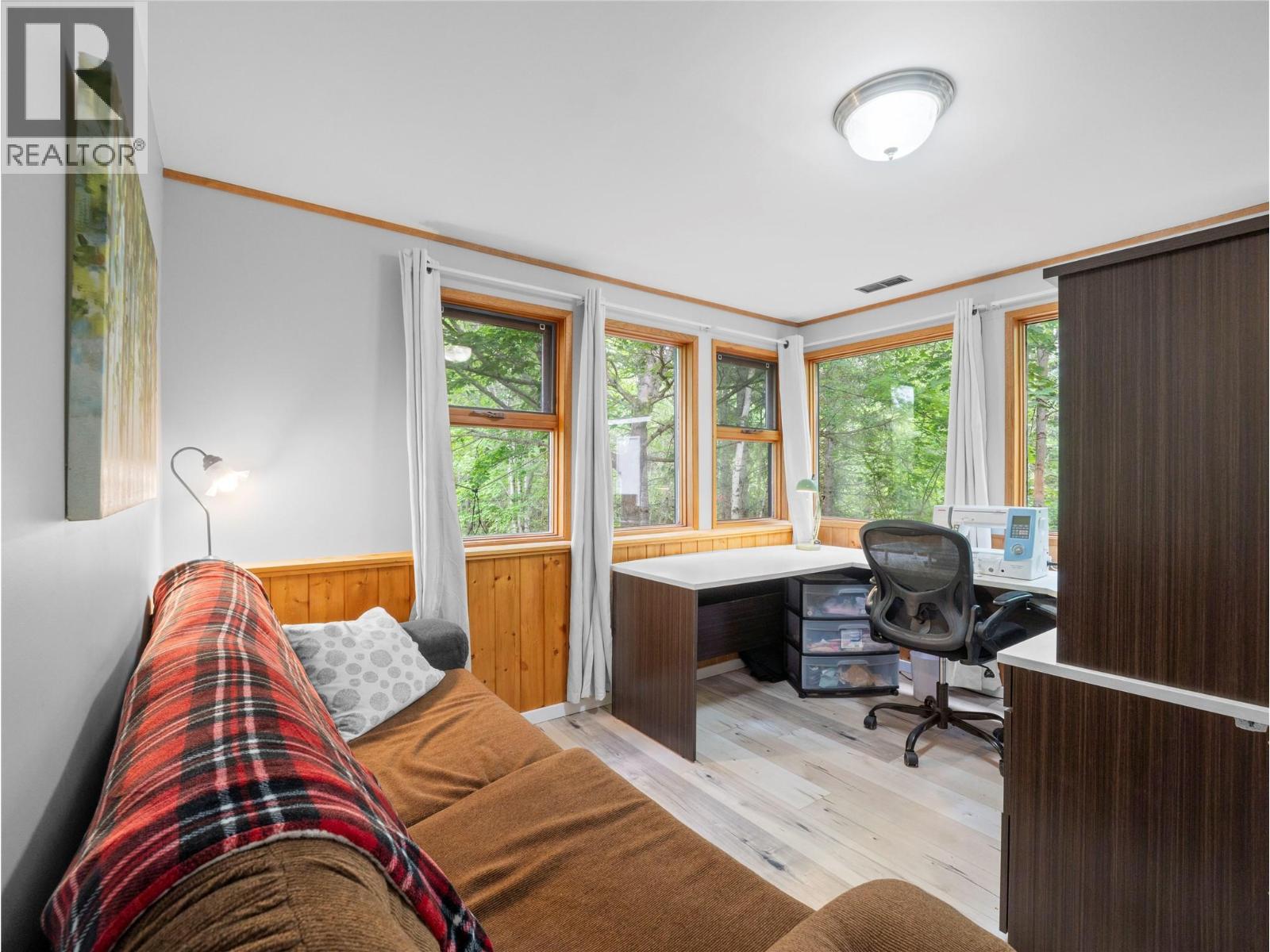 5150 49 Street Nw, Salmon Arm, British Columbia  V1E 3A6 - Photo 31 - 10389102