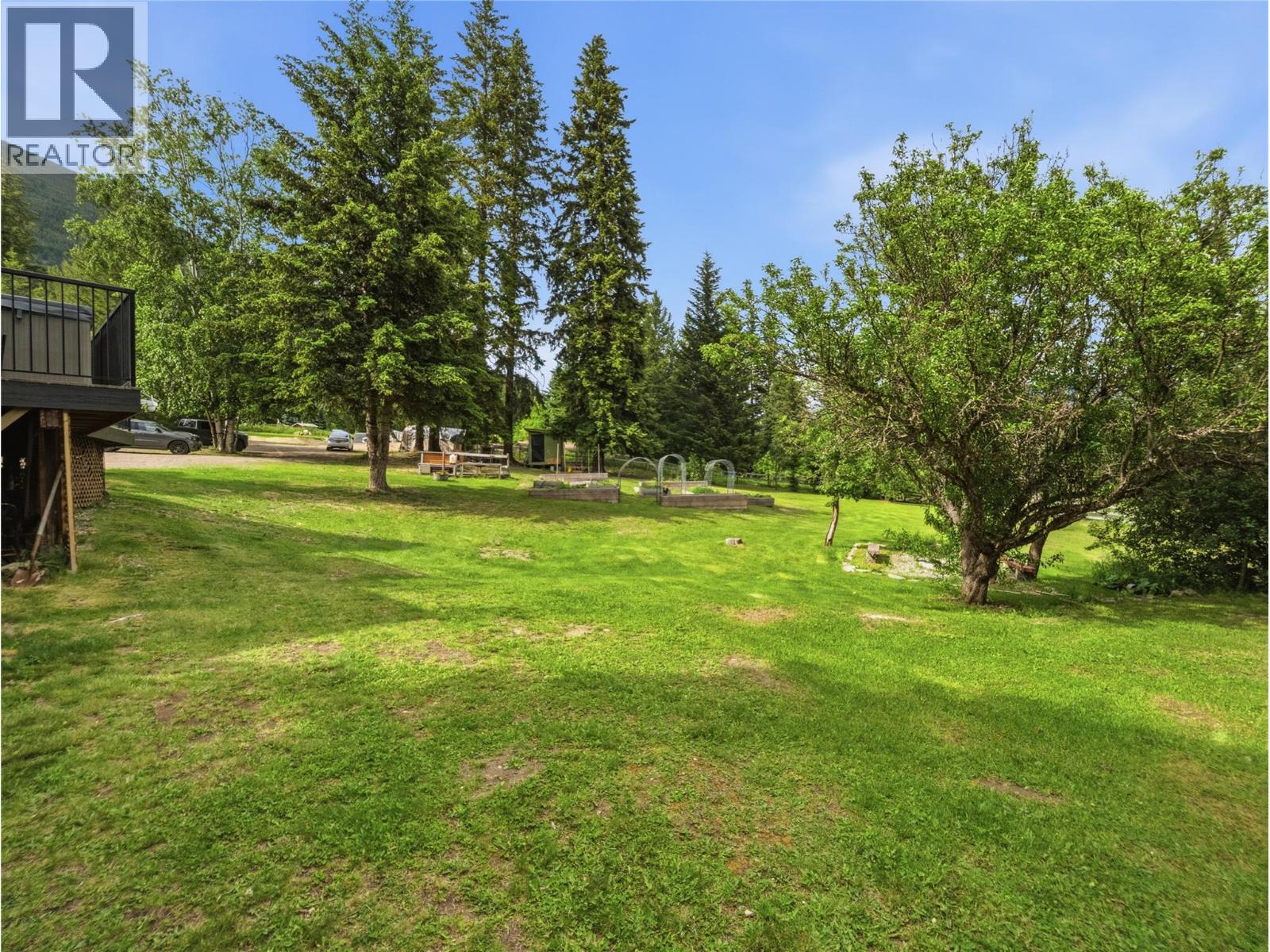 5150 49 Street Nw, Salmon Arm, British Columbia  V1E 3A6 - Photo 47 - 10389102
