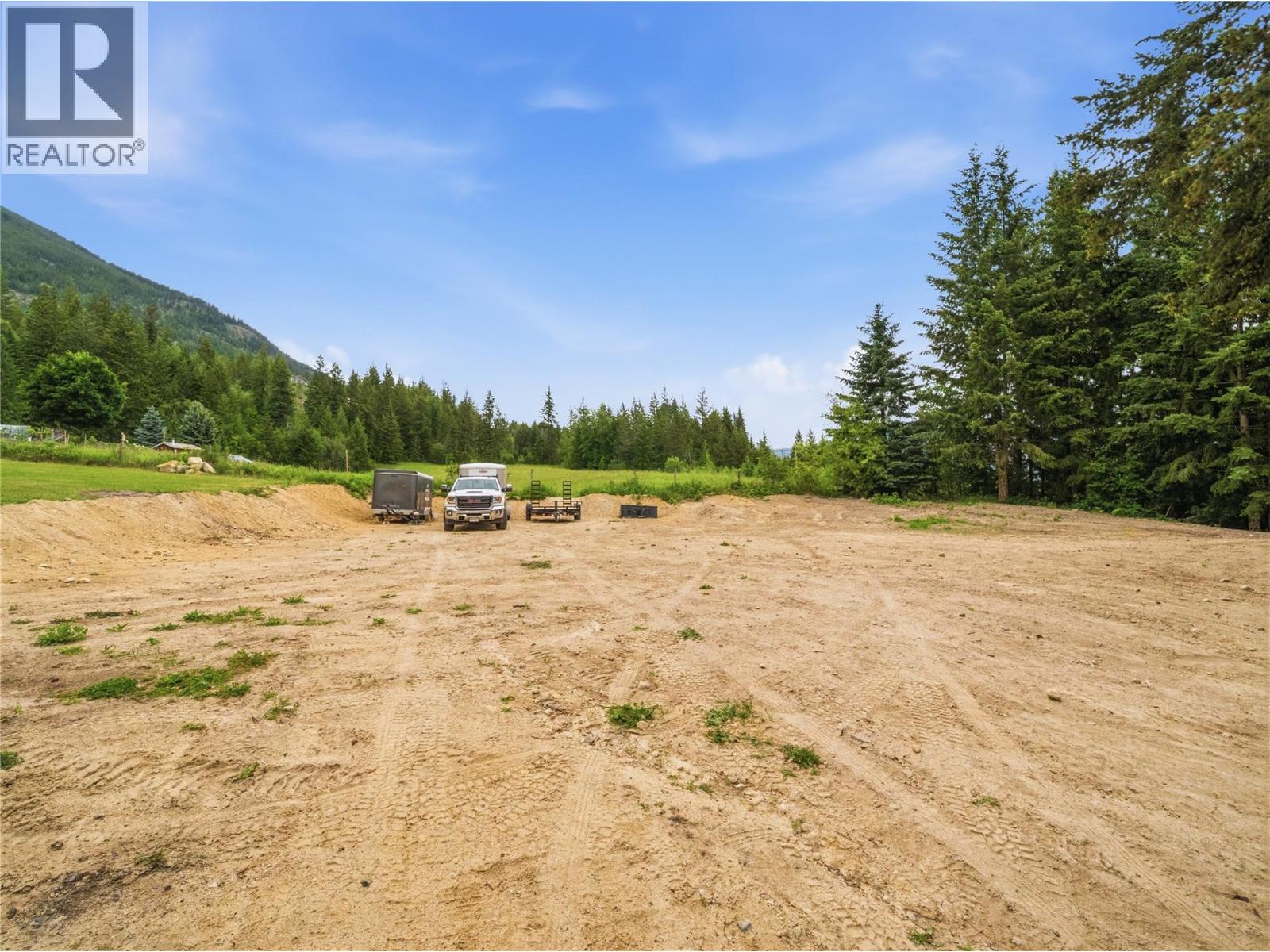 5150 49 Street Nw, Salmon Arm, British Columbia  V1E 3A6 - Photo 49 - 10389102