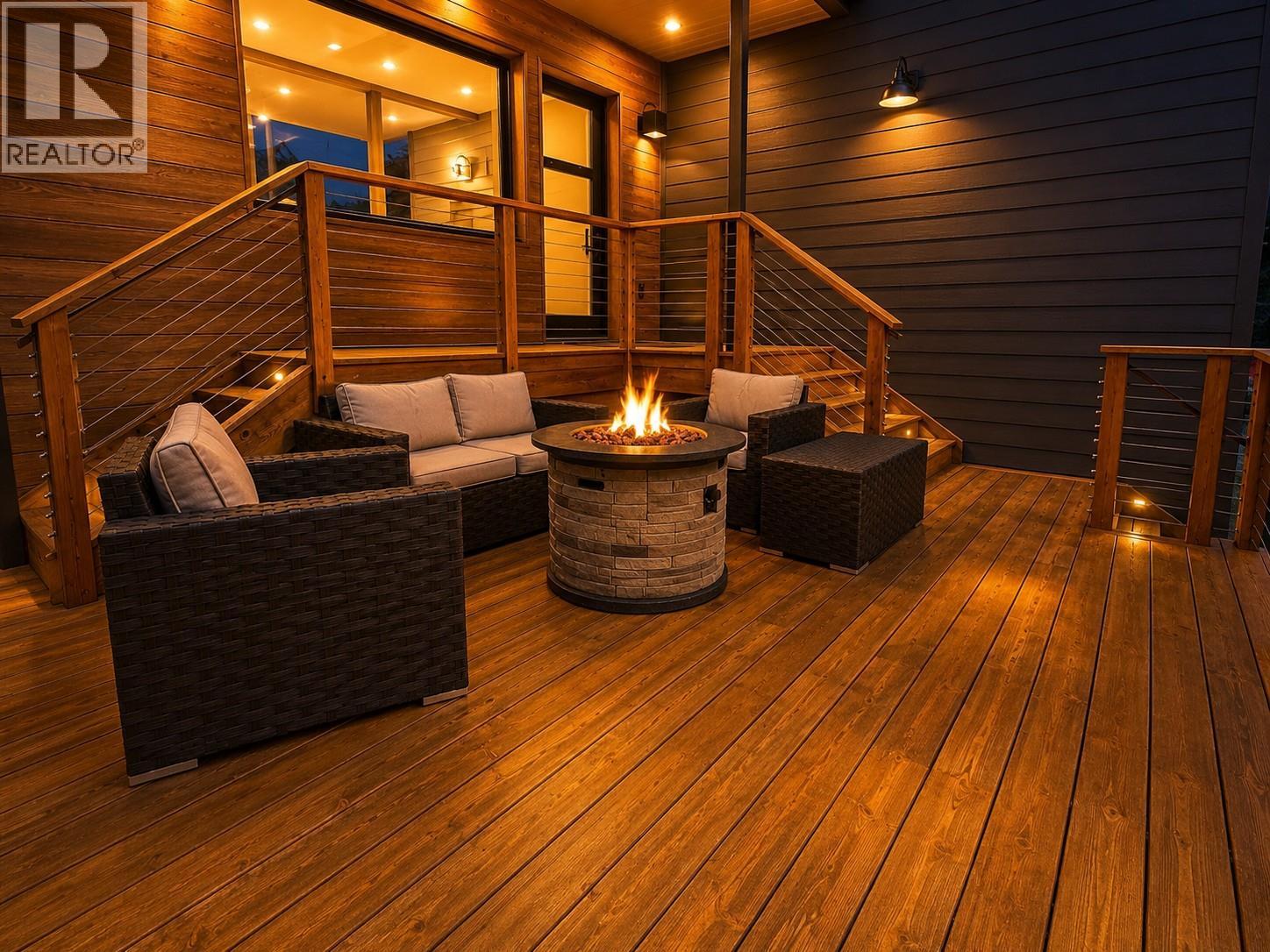 4615 Rowan Street, Windermere, British Columbia  V0B 2L2 - Photo 9 - 10388945
