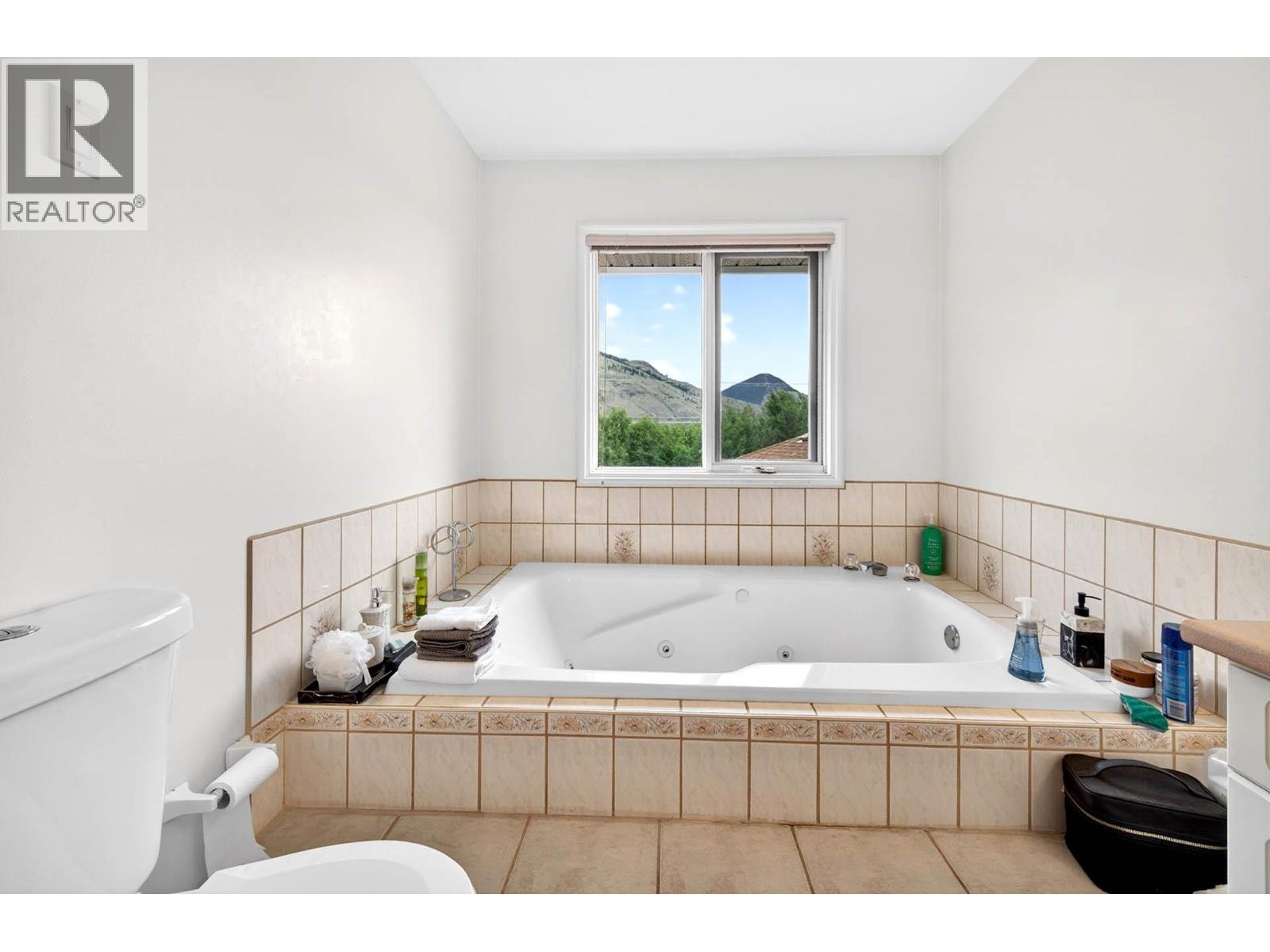 2403 Parkview Drive, Kamloops, British Columbia  v2c 2g2 - Photo 29 - 10388722