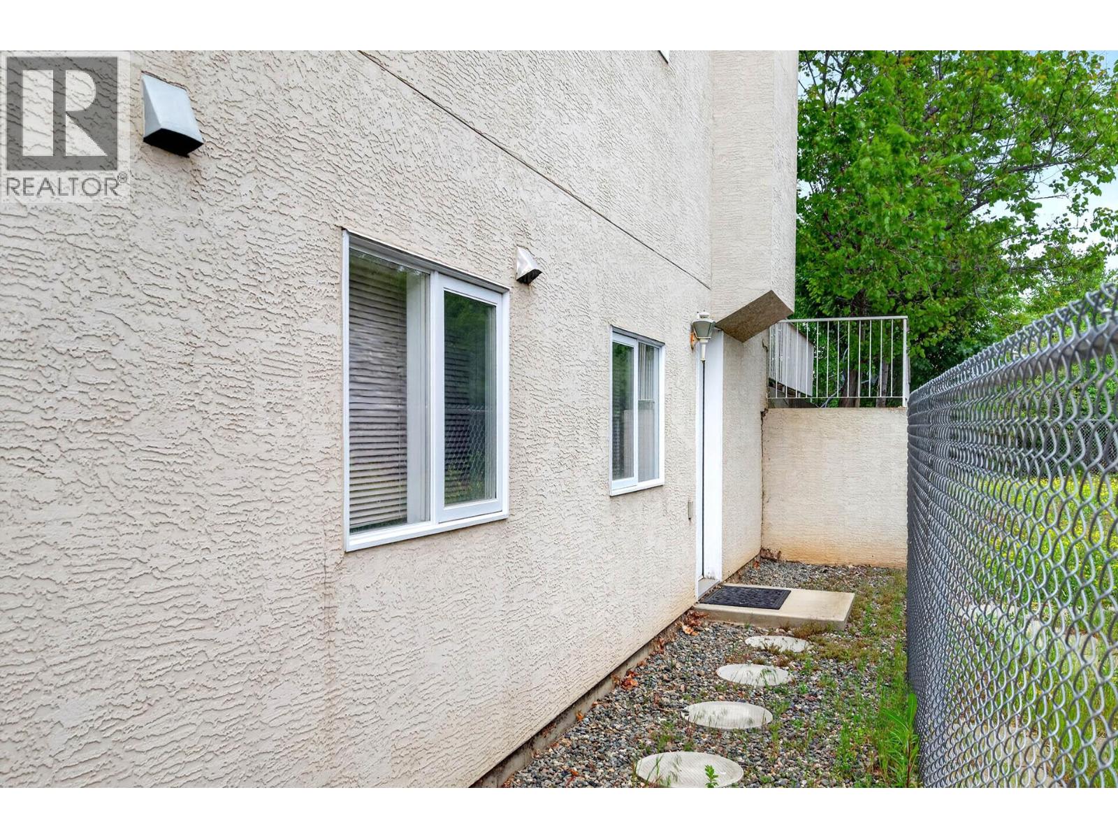 2403 Parkview Drive, Kamloops, British Columbia  v2c 2g2 - Photo 49 - 10388722