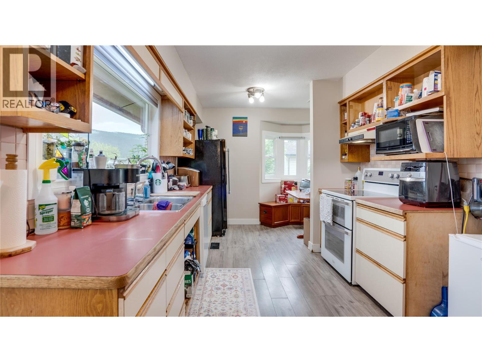 2025 Catt Avenue, Lumby, British Columbia  V0E 2G0 - Photo 12 - 10388927