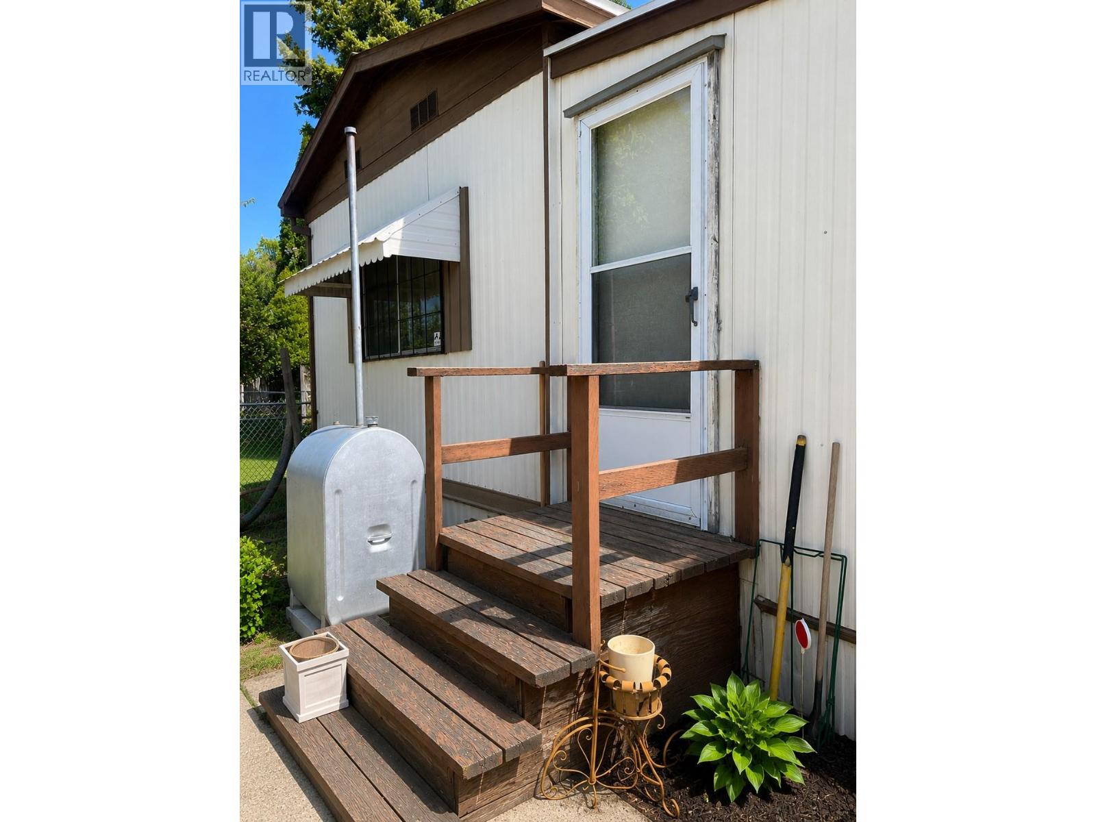 3745 Lakeshore Road Unit# 110, Kelowna, British Columbia  V1W 3K4 - Photo 35 - 10389332