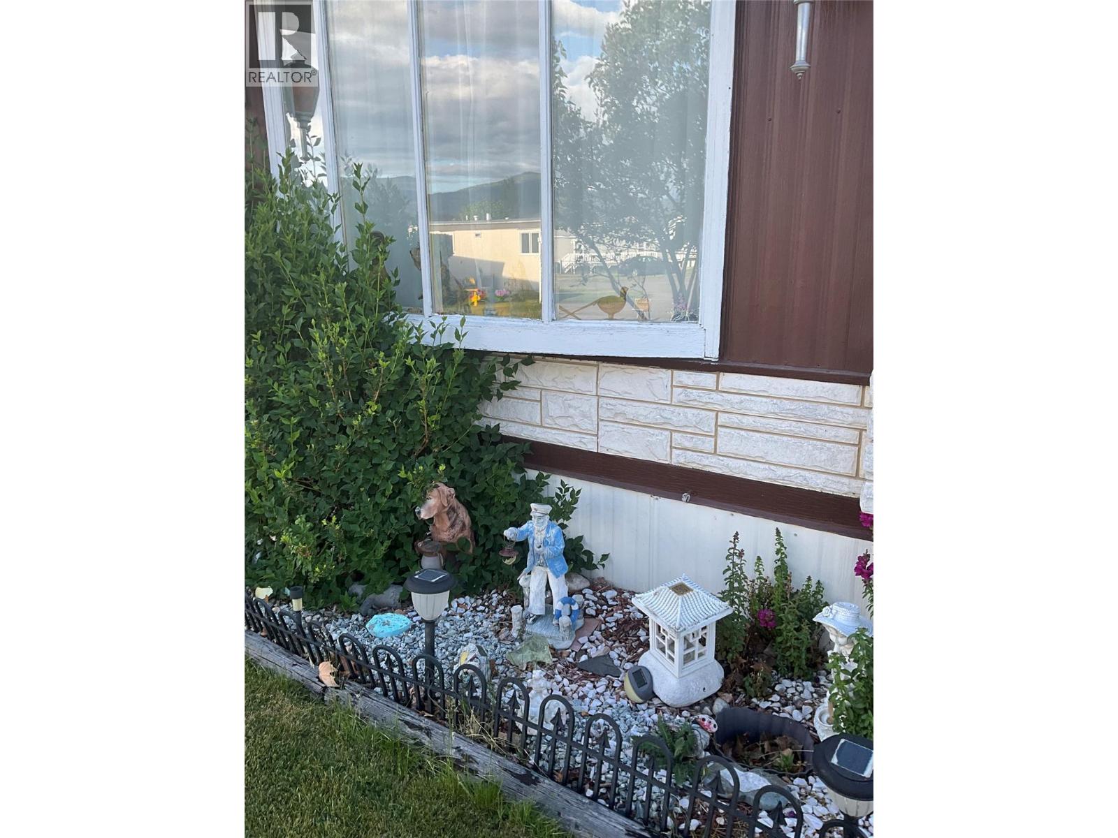 3745 Lakeshore Road Unit# 110, Kelowna, British Columbia  V1W 3K4 - Photo 49 - 10389332