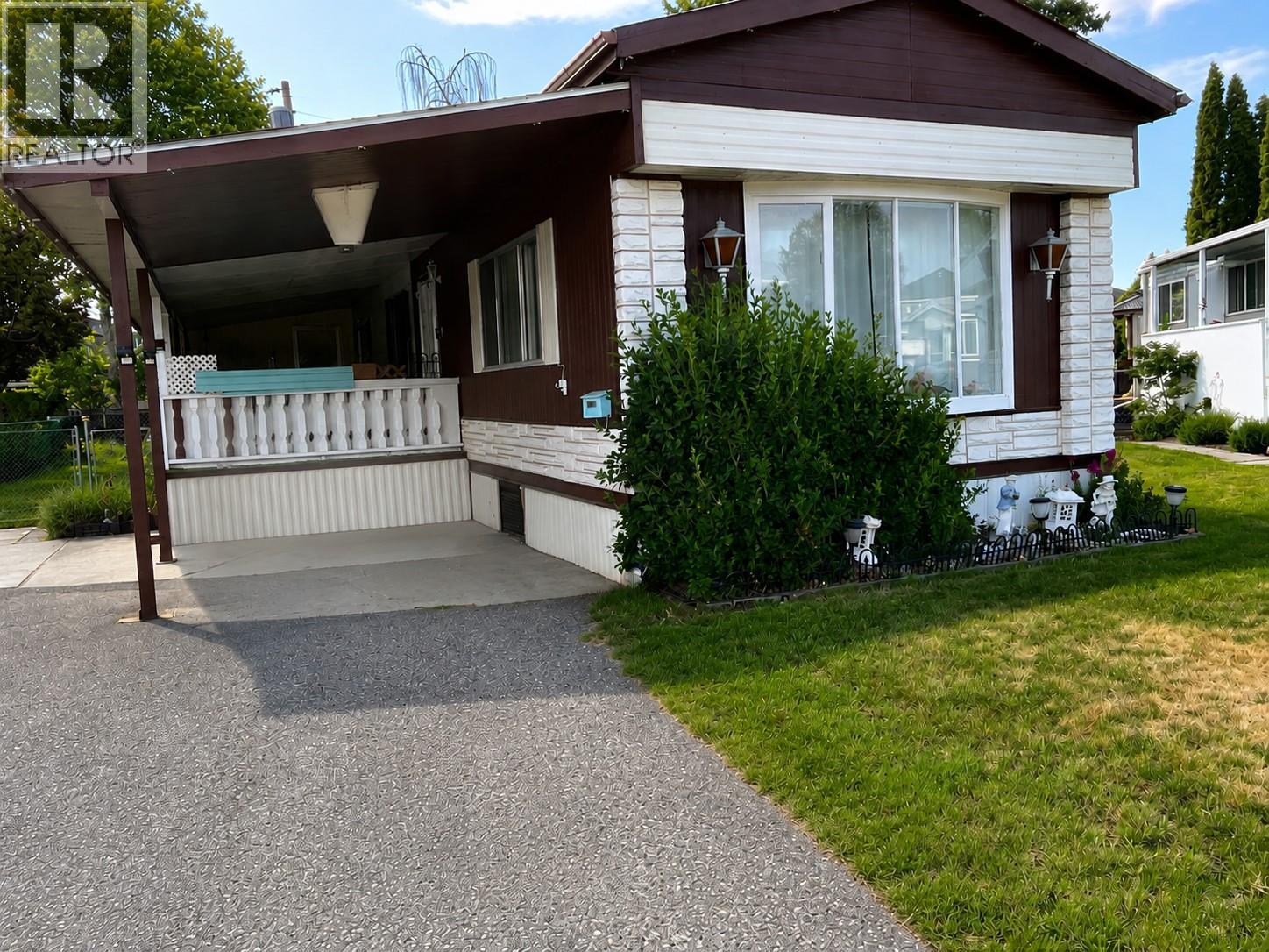3745 Lakeshore Road Unit# 110, Kelowna, British Columbia  V1W 3K4 - Photo 5 - 10389332