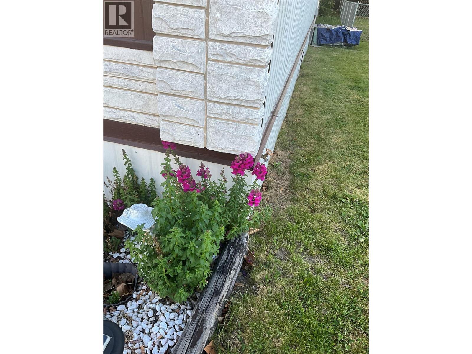3745 Lakeshore Road Unit# 110, Kelowna, British Columbia  V1W 3K4 - Photo 53 - 10389332