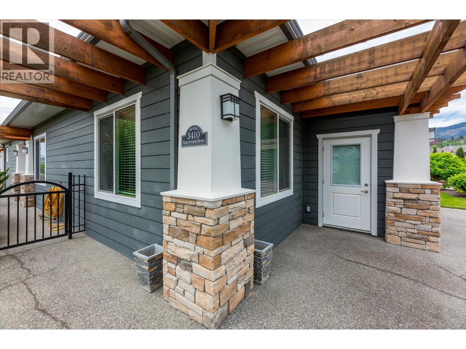 3410 Kingfisher Road, West Kelowna, British Columbia  V4T 3A5 - Photo 4 - 10389305