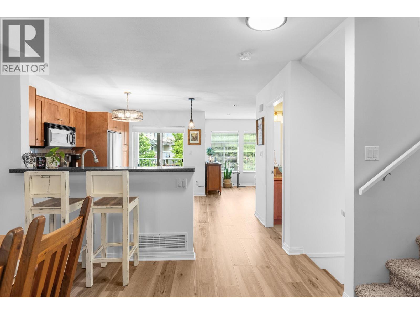 1853 Parkview Crescent Unit# 8, Kelowna, British Columbia  V1X 8A3 - Photo 6 - 10389196