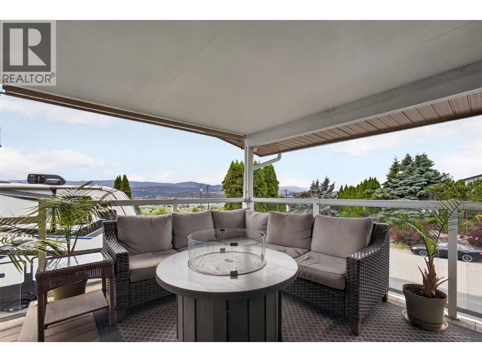 1685 Jonathan Road, Kelowna, British Columbia  V1P 1A7 - Photo 18 - 10387516