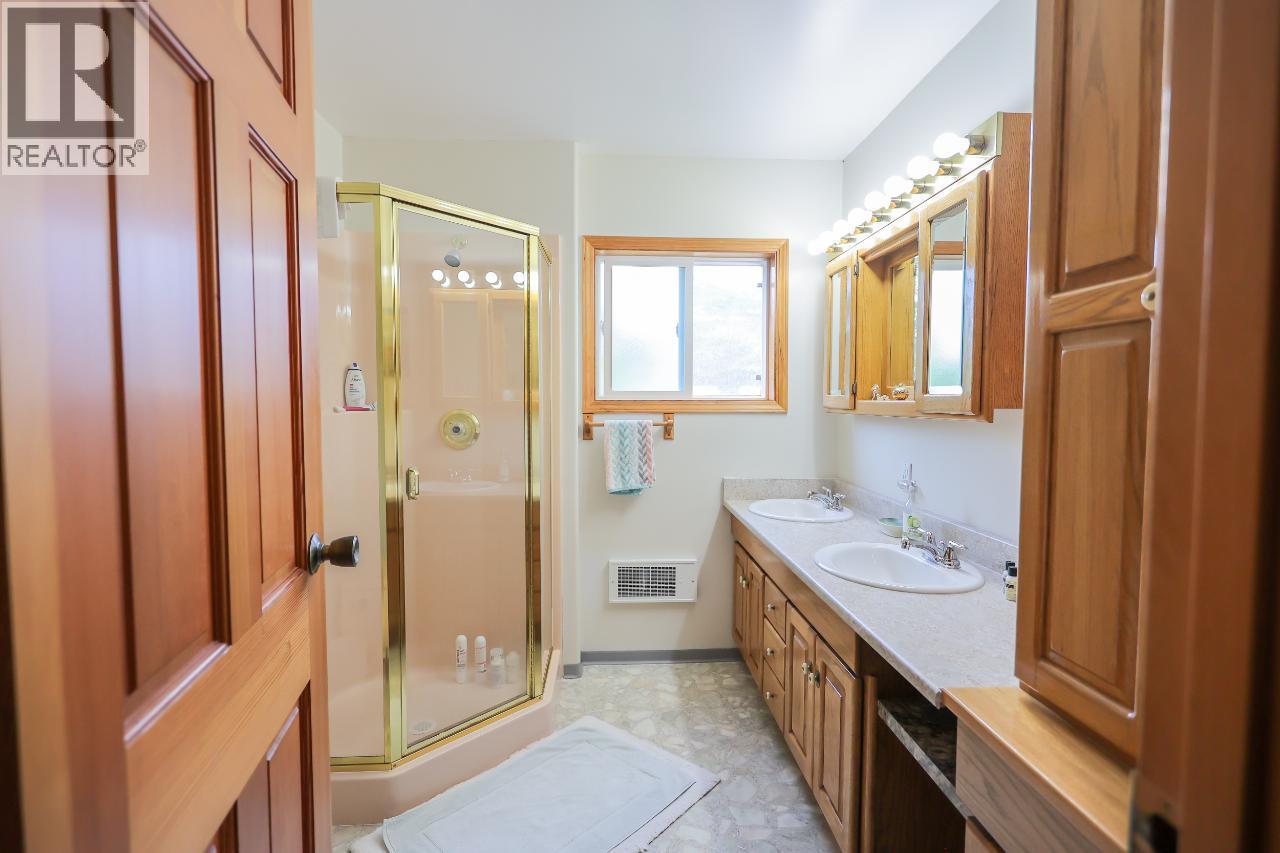 819 Silver Cove Drive, Silverton, British Columbia  V0G 1S0 - Photo 39 - 10389124