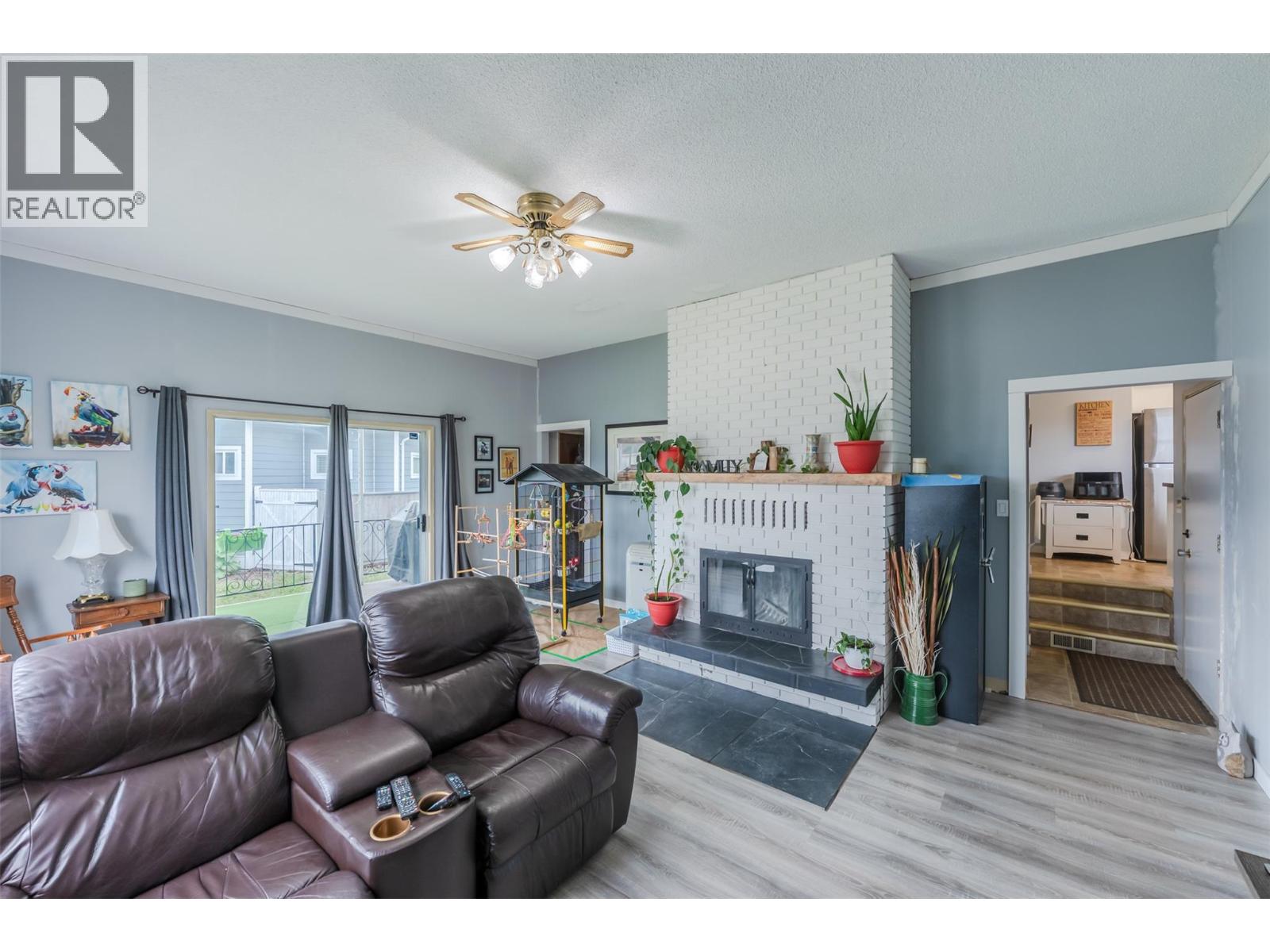7503 Howis Crescent, Summerland, British Columbia  V0H 1Z4 - Photo 4 - 10388952