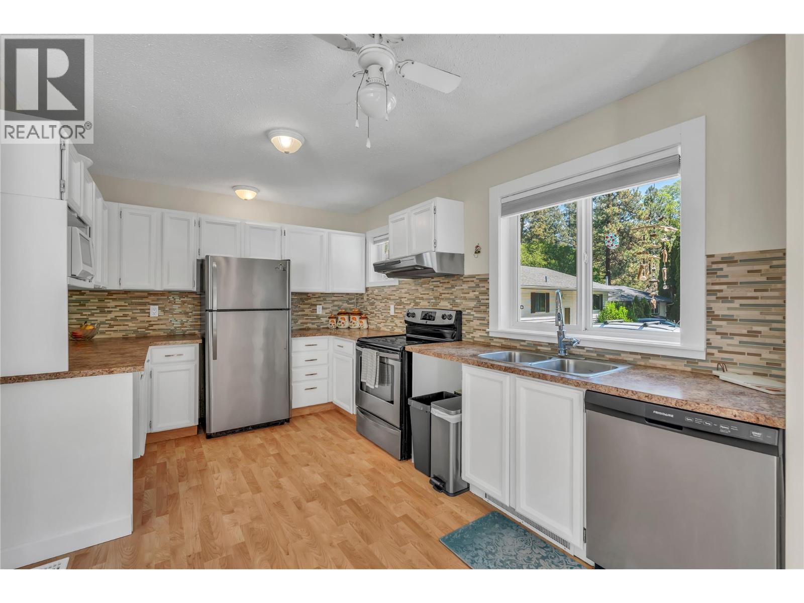 14406 Latimer Avenue, Summerland, British Columbia  V0H 1Z0 - Photo 13 - 10388564