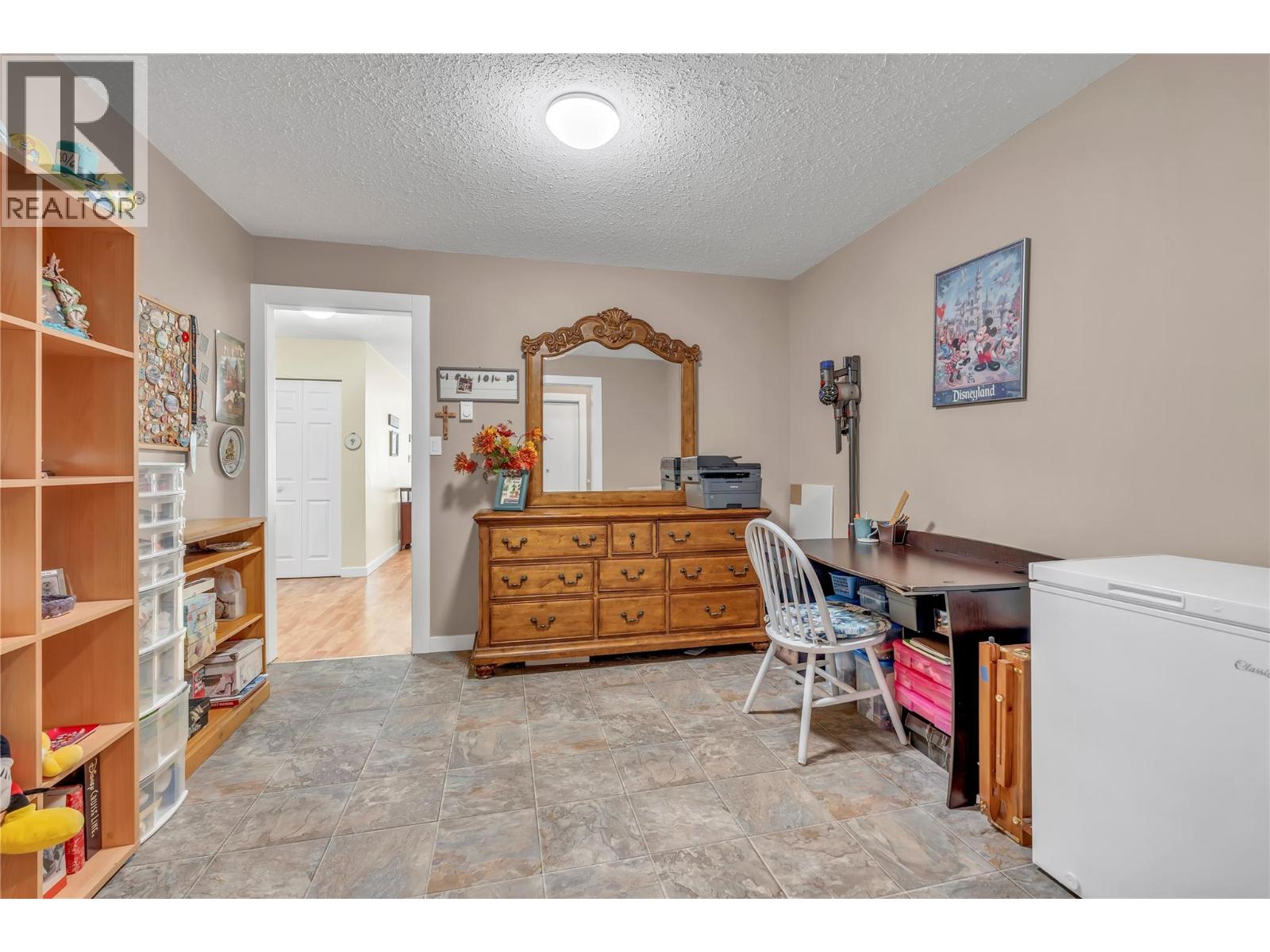 14406 Latimer Avenue, Summerland, British Columbia  V0H 1Z0 - Photo 19 - 10388564