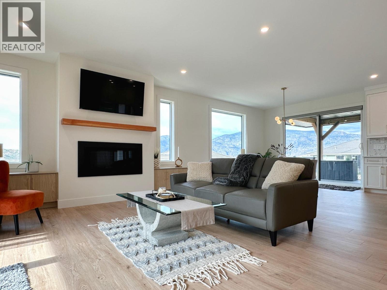 3627 Fairwinds Drive, Osoyoos, British Columbia  V0H 1V4 - Photo 10 - 10388687