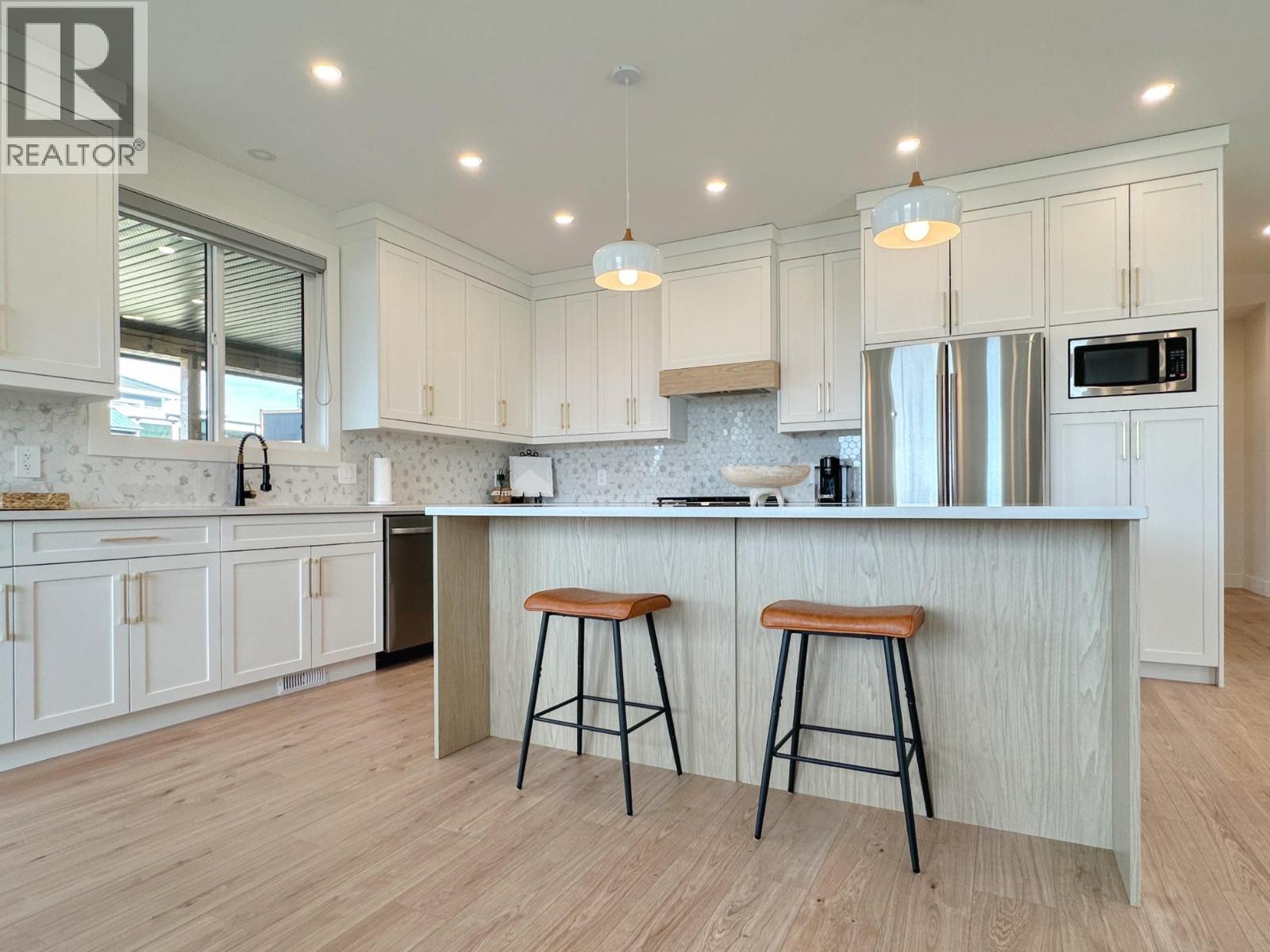 3627 Fairwinds Drive, Osoyoos, British Columbia  V0H 1V4 - Photo 9 - 10388687