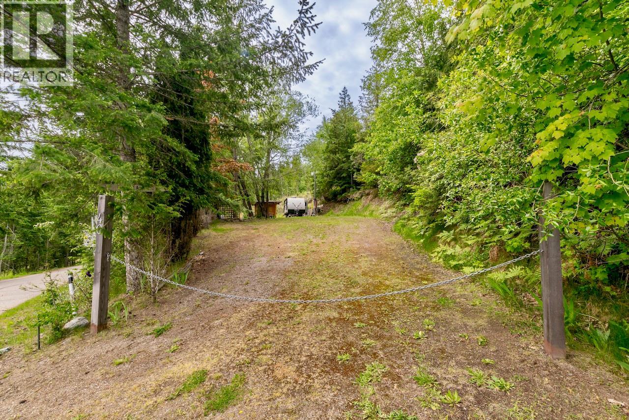 4498 Squilax-Anglemont Road Unit# 40 Lot# 40, Scotch Creek, British Columbia  V0E 1M5 - Photo 11 - 10387732