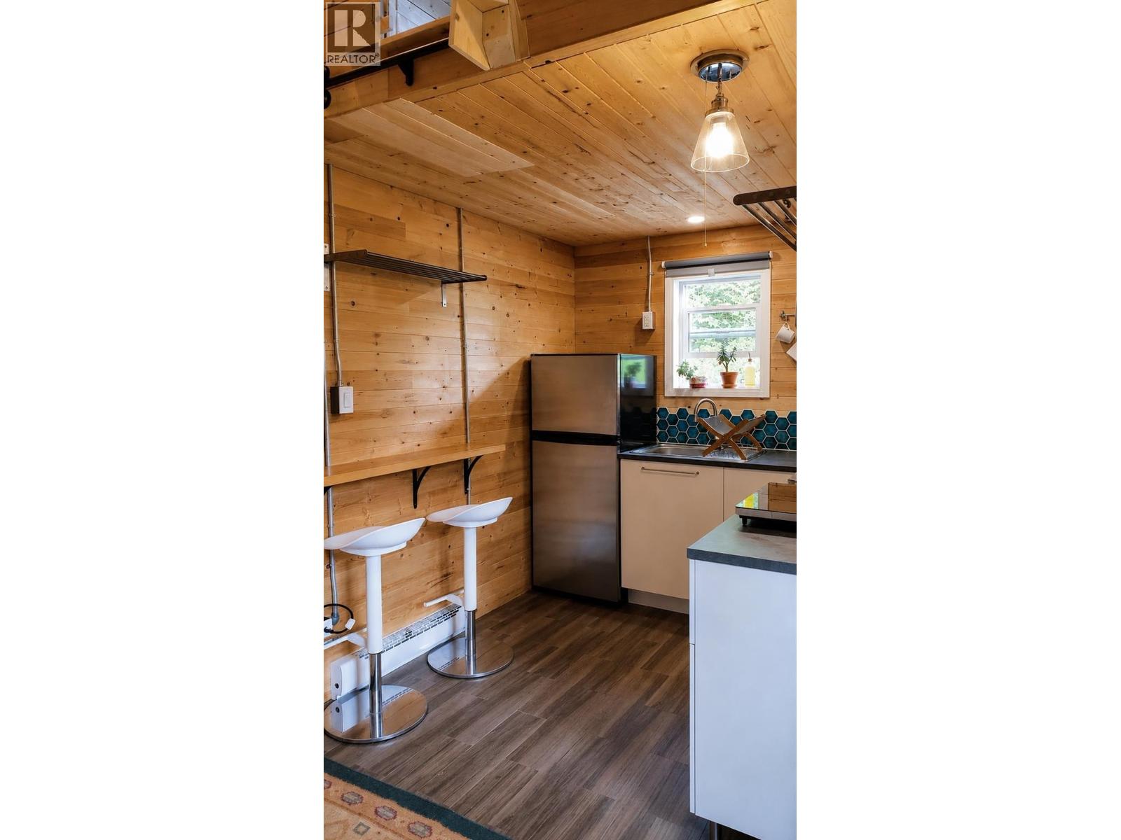6421 Sunshine Drive, Balfour, British Columbia  V1L 6S1 - Photo 10 - 10389359