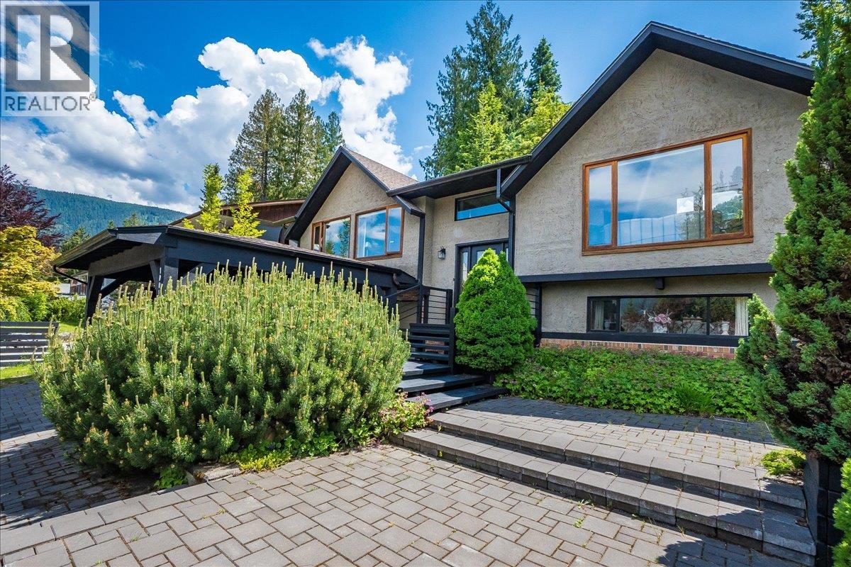 1001 GILKER Street, nelson, British Columbia