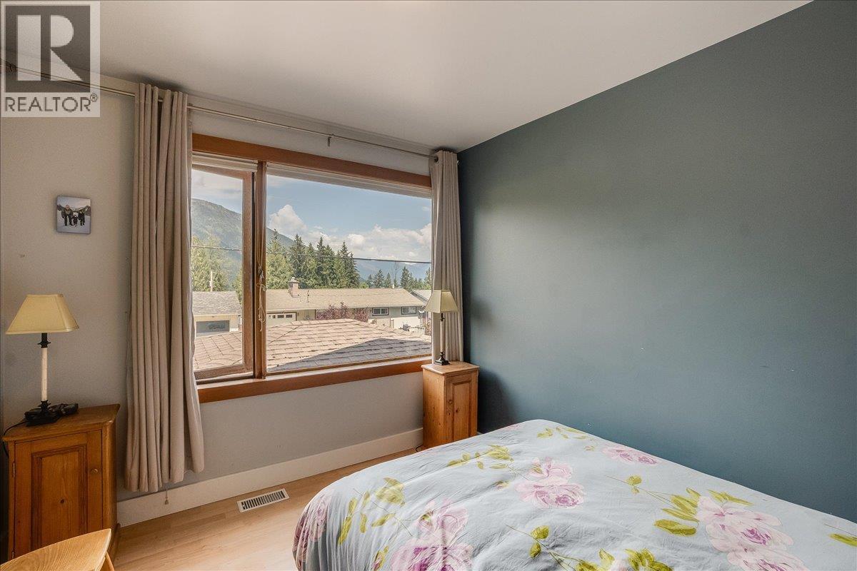 1001 Gilker Street, Nelson, British Columbia  V1L 5V3 - Photo 19 - 10389313