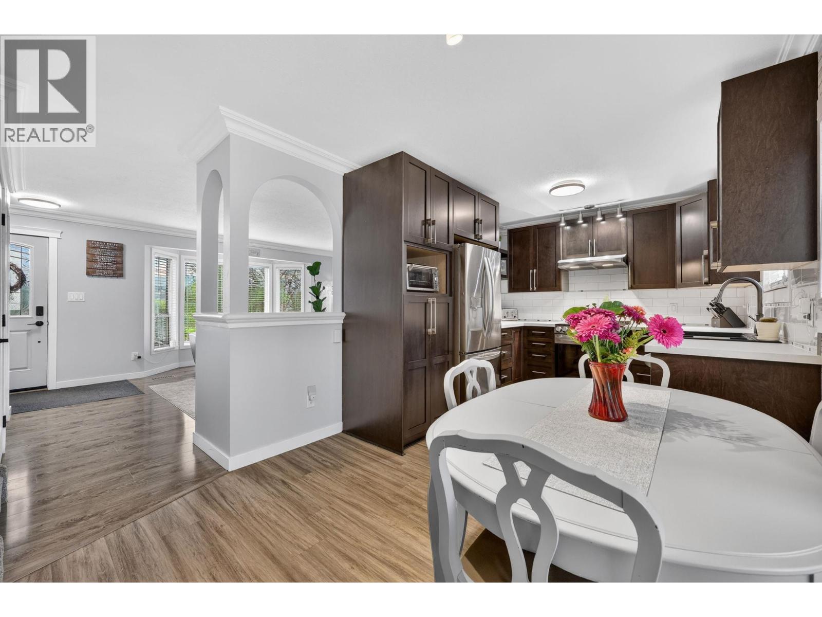 10911 Sherman Drive, Lake Country, British Columbia  V4V 1W8 - Photo 4 - 10389076