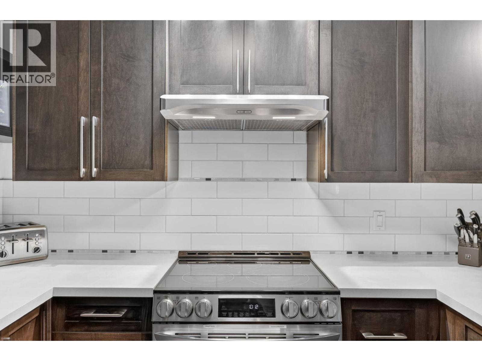 10911 Sherman Drive, Lake Country, British Columbia  V4V 1W8 - Photo 6 - 10389076