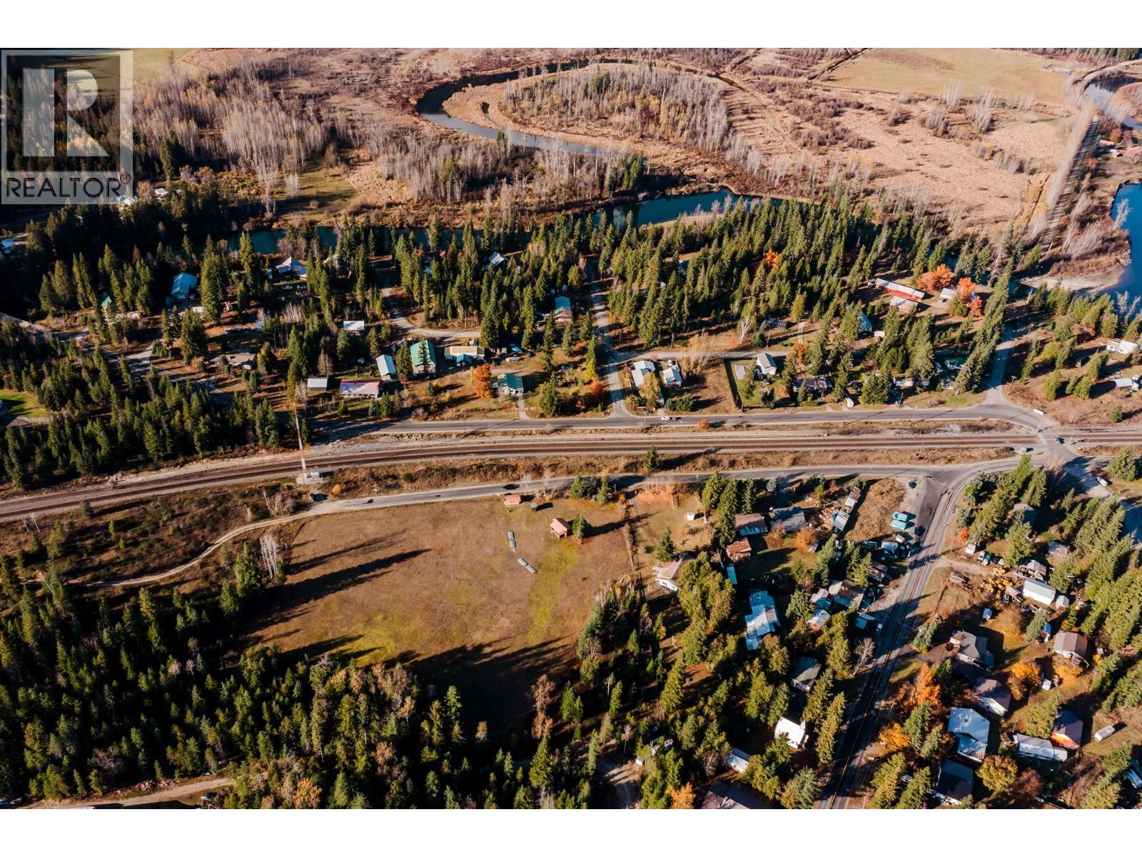 3974 Malakwa Station Road, Malakwa, British Columbia  V0E 2J0 - Photo 44 - 10387470