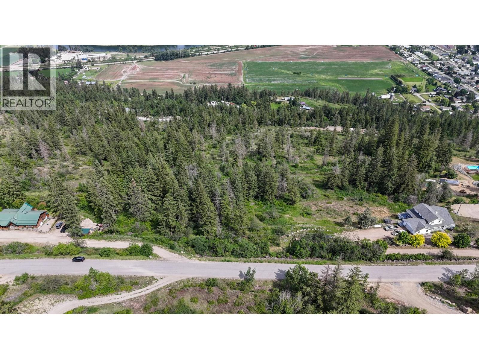 121 Twin Lakes Road, Enderby, British Columbia  V0E 1V3 - Photo 10 - 10389325