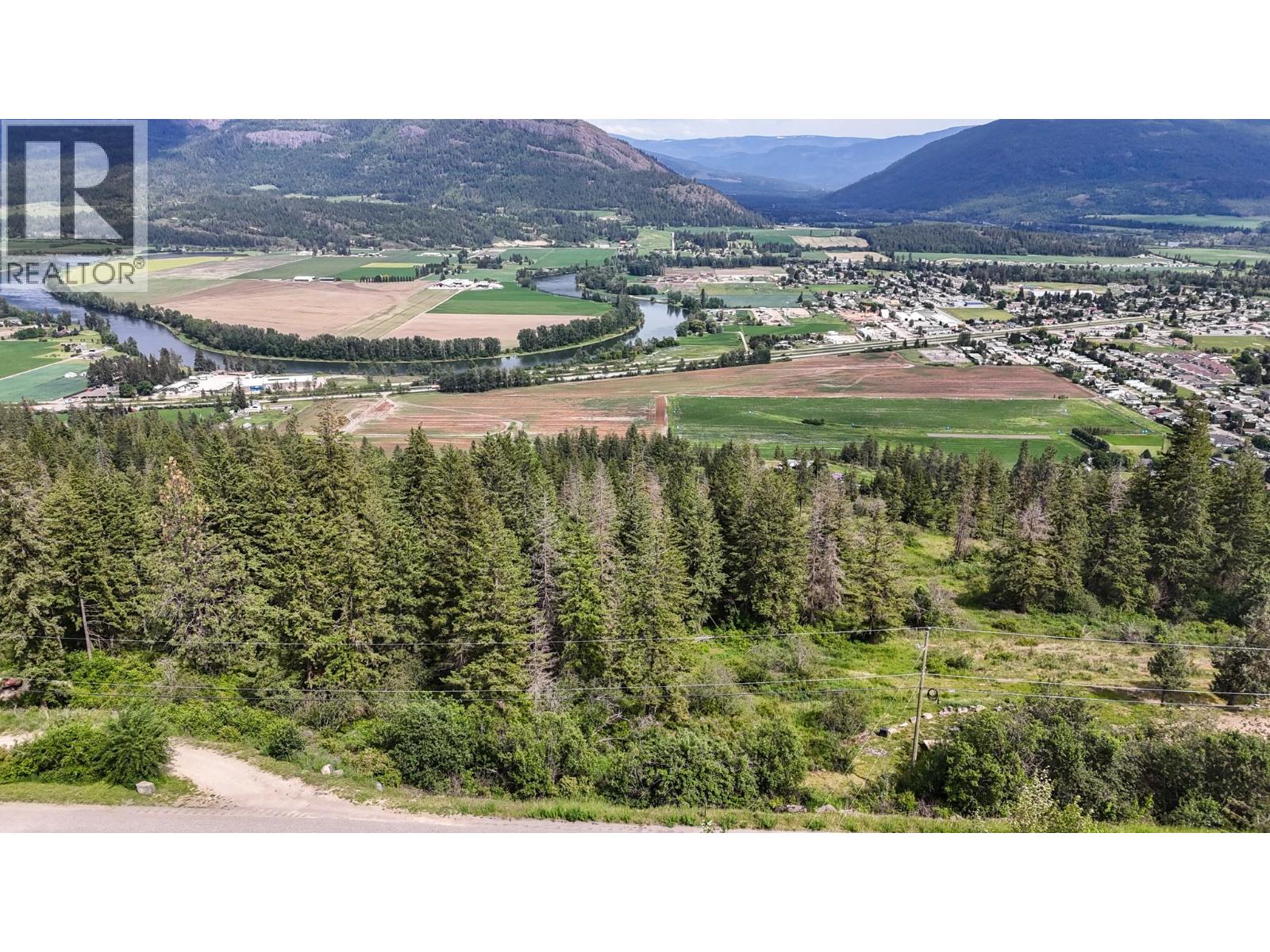 121 Twin Lakes Road, Enderby, British Columbia  V0E 1V3 - Photo 11 - 10389325