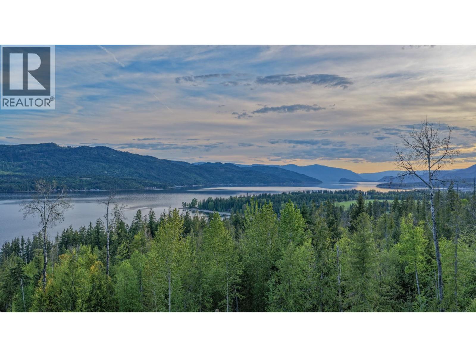Lot 10 Lonneke Trail, Anglemont, British Columbia  V0E 1M8 - Photo 3 - 10388884