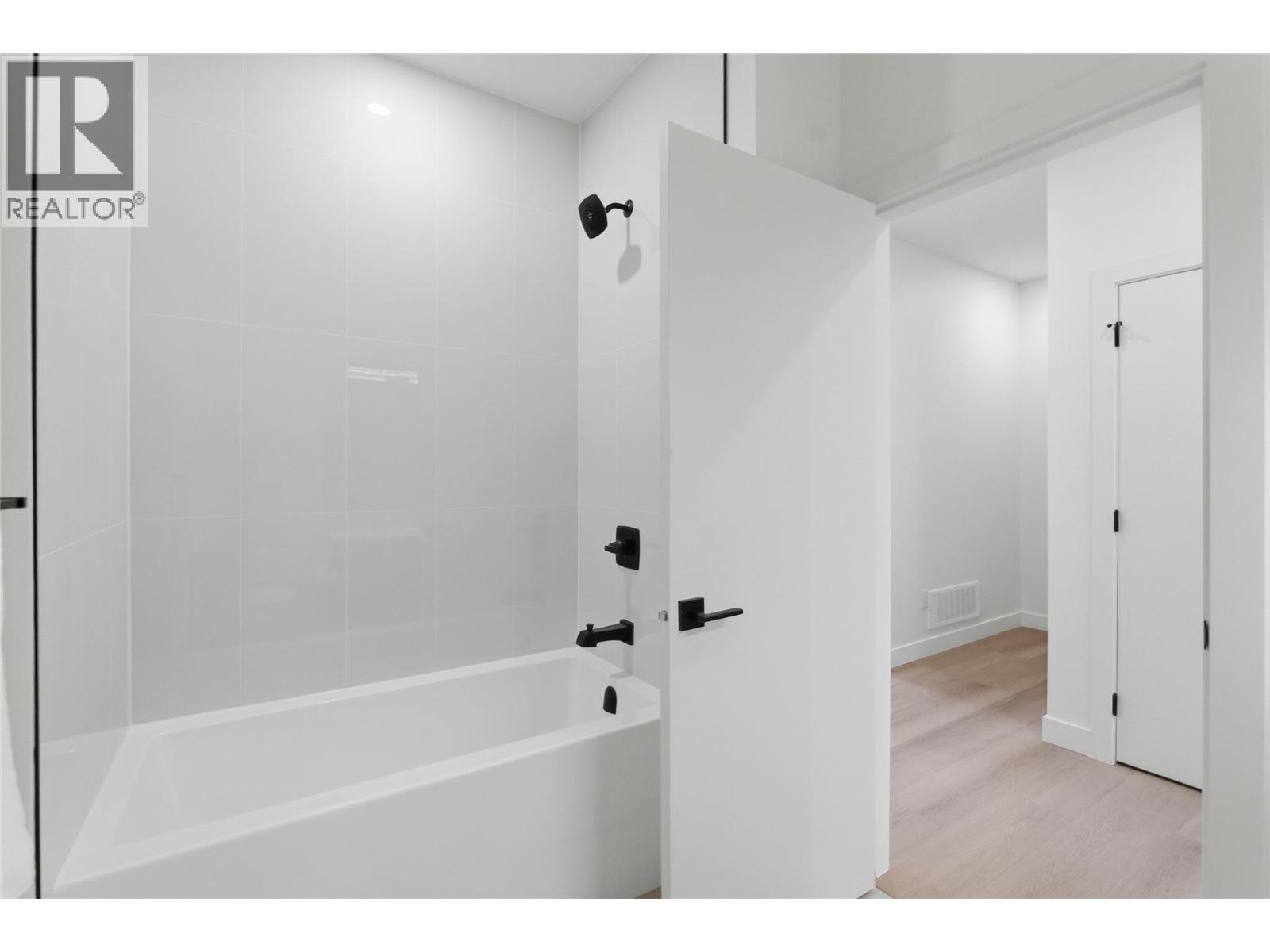4601 97 Street Unit# 6, Osoyoos, British Columbia  V0H 1V1 - Photo 27 - 10389362