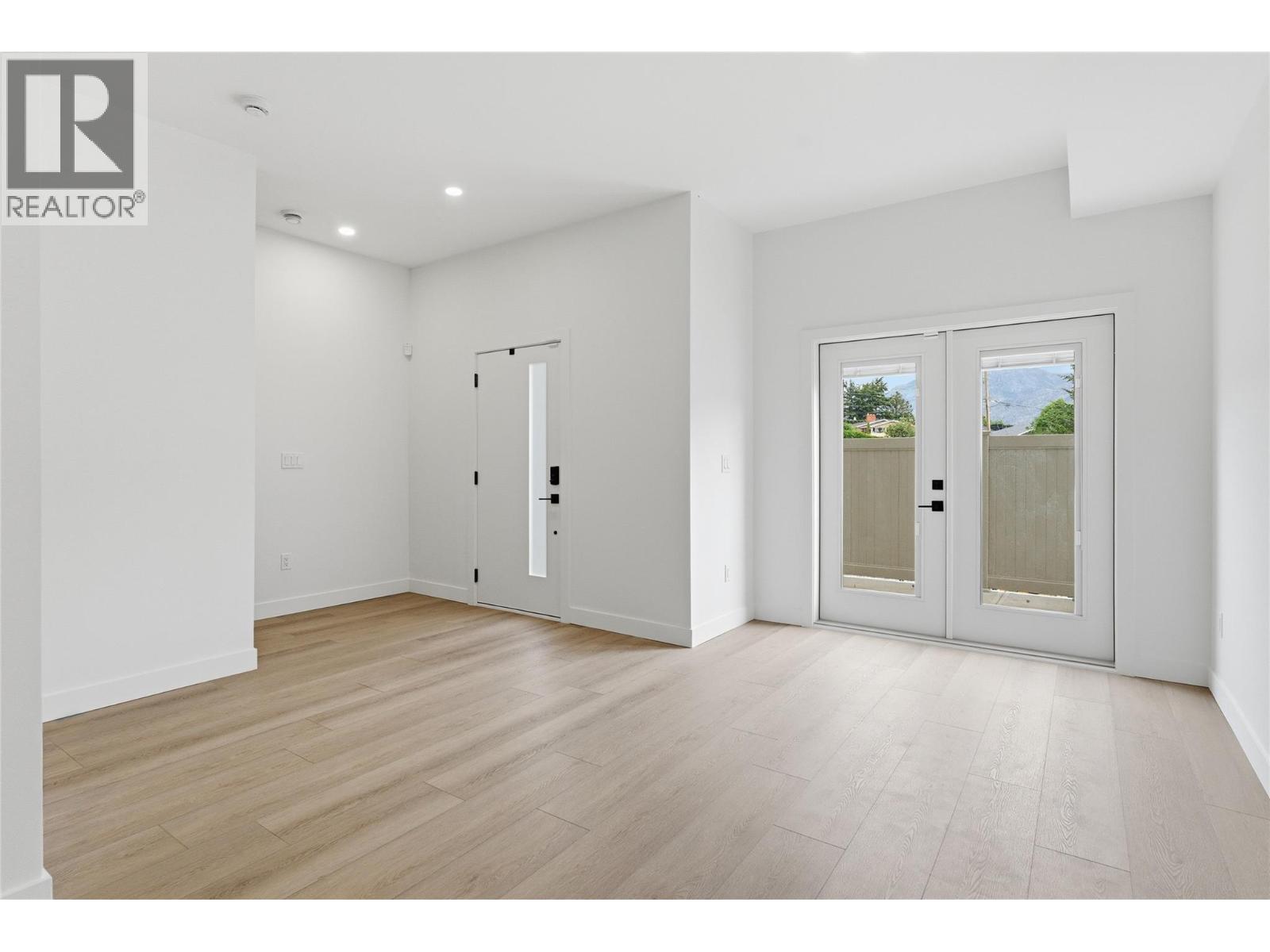 4601 97 Street Unit# 6, Osoyoos, British Columbia  V0H 1V1 - Photo 29 - 10389362