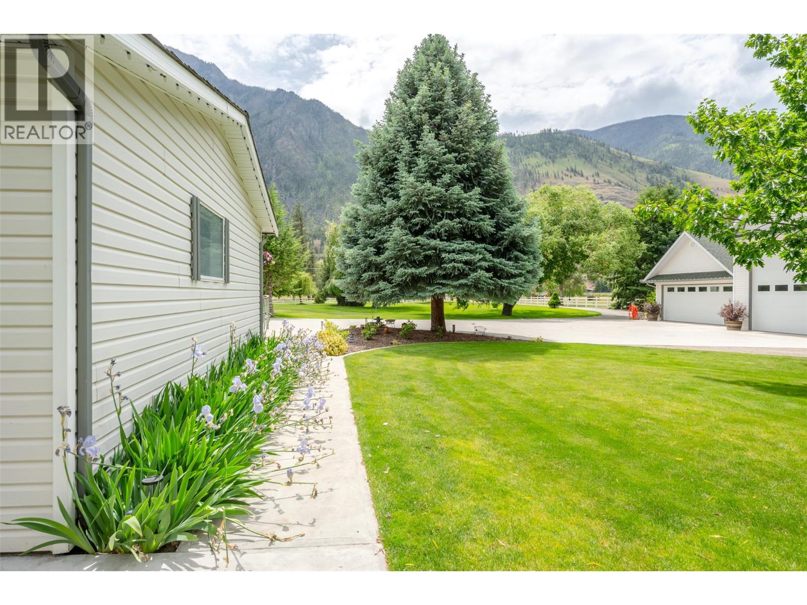 2900 River Road, Keremeos, British Columbia  V0X 1N1 - Photo 85 - 10389344