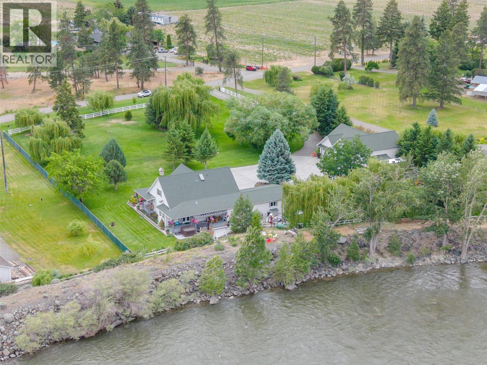2900 River Road, Keremeos, British Columbia  V0X 1N1 - Photo 97 - 10389344