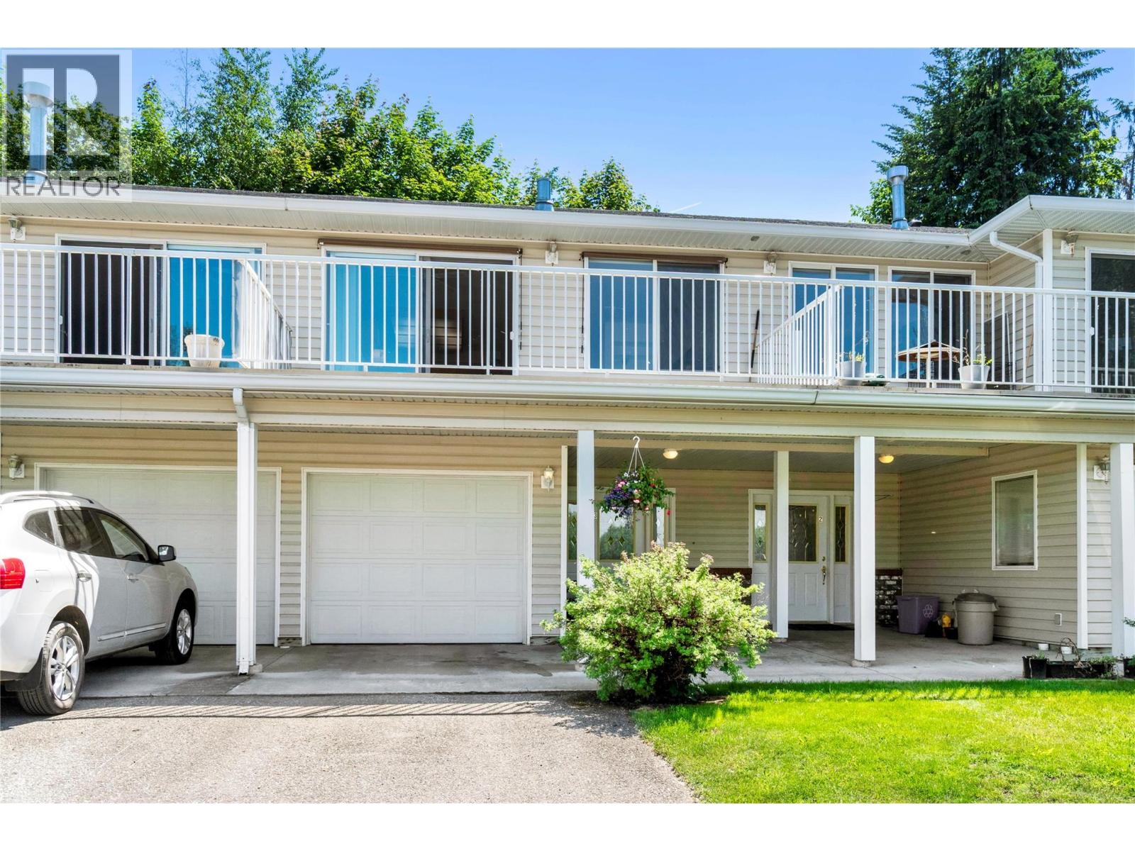 71 25 Street SE Unit# 3, salmon arm, British Columbia