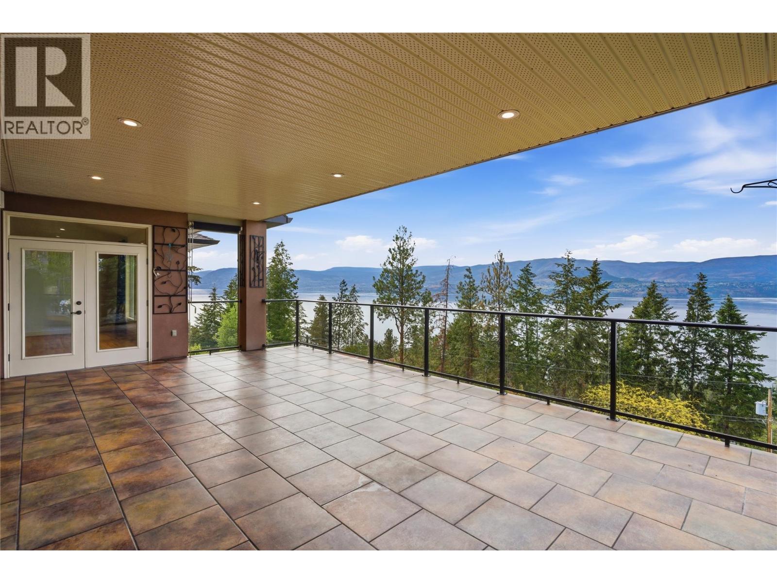 448 Viewcrest Road, Kelowna, British Columbia  V1W 4K1 - Photo 16 - 10389290