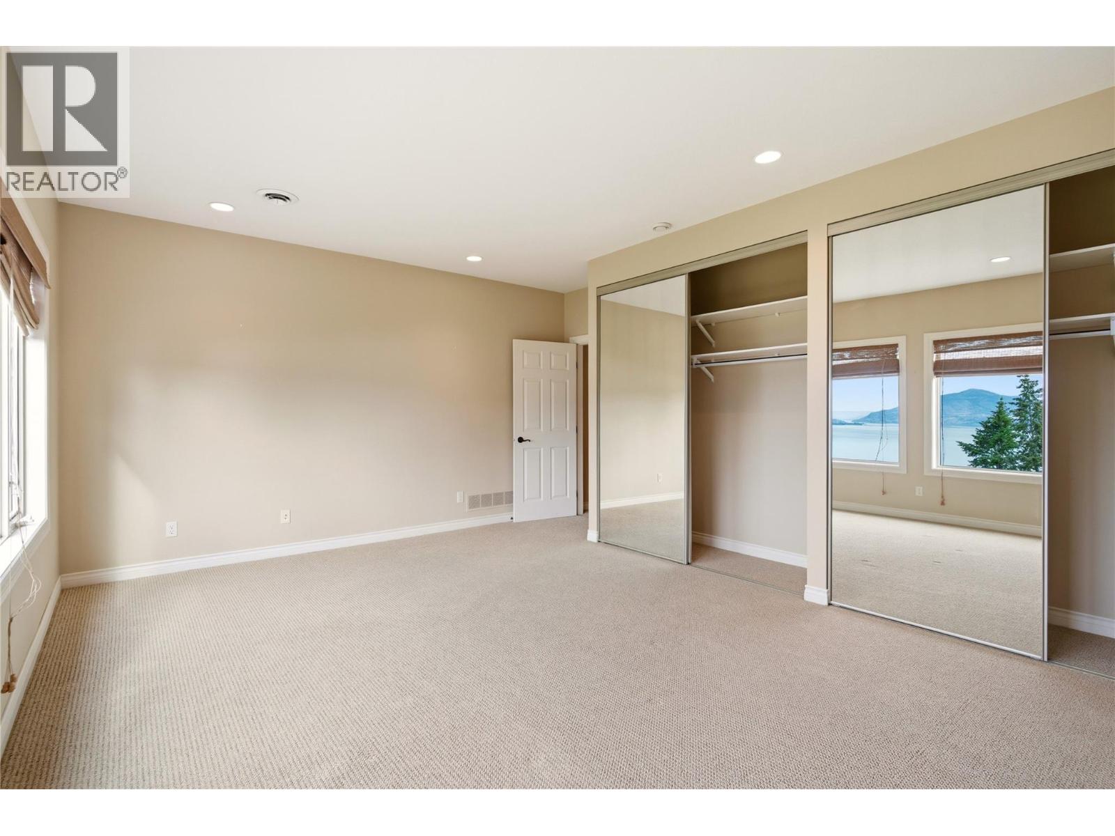 448 Viewcrest Road, Kelowna, British Columbia  V1W 4K1 - Photo 39 - 10389290