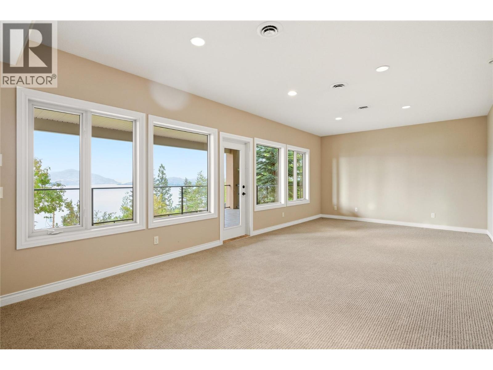 448 Viewcrest Road, Kelowna, British Columbia  V1W 4K1 - Photo 42 - 10389290