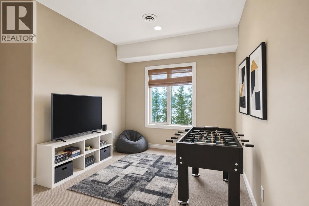 448 Viewcrest Road, Kelowna, British Columbia  V1W 4K1 - Photo 47 - 10389290