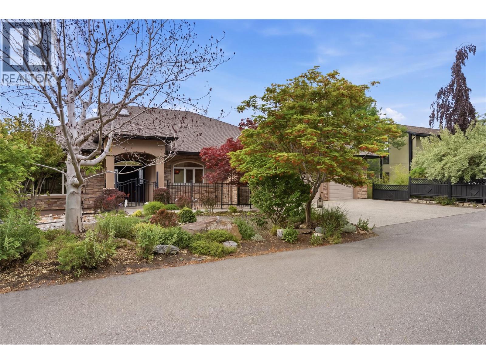 448 Viewcrest Road, Kelowna, British Columbia  V1W 4K1 - Photo 61 - 10389290