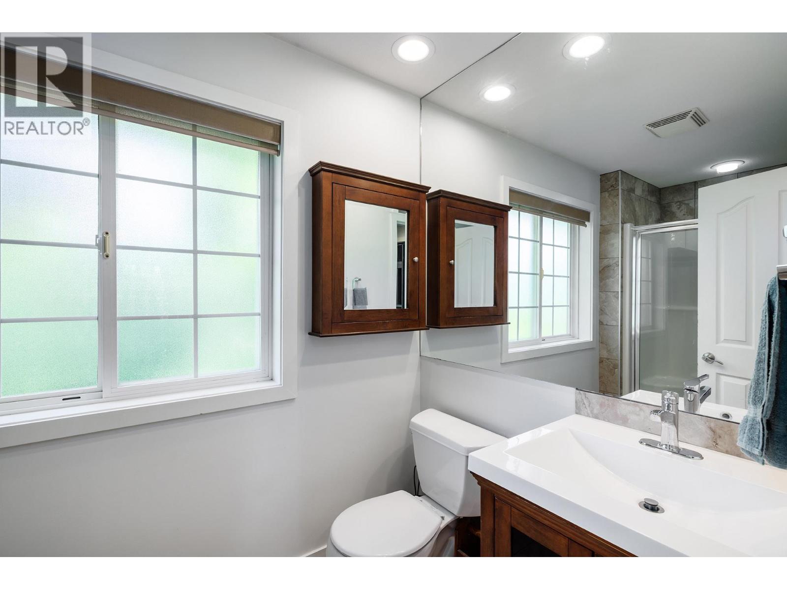 4551 Horak Road, Kelowna, British Columbia  V1W 1S1 - Photo 15 - 10388893