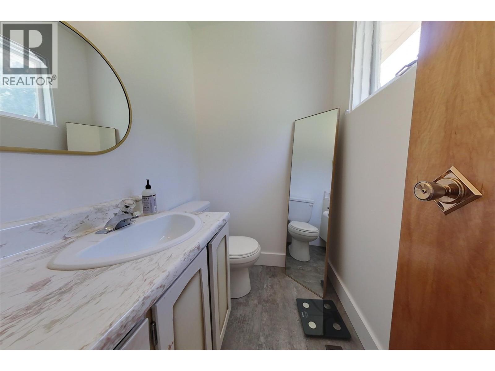 129 Levirs Avenue, Kimberley, British Columbia  V1A 1X6 - Photo 13 - 10389392