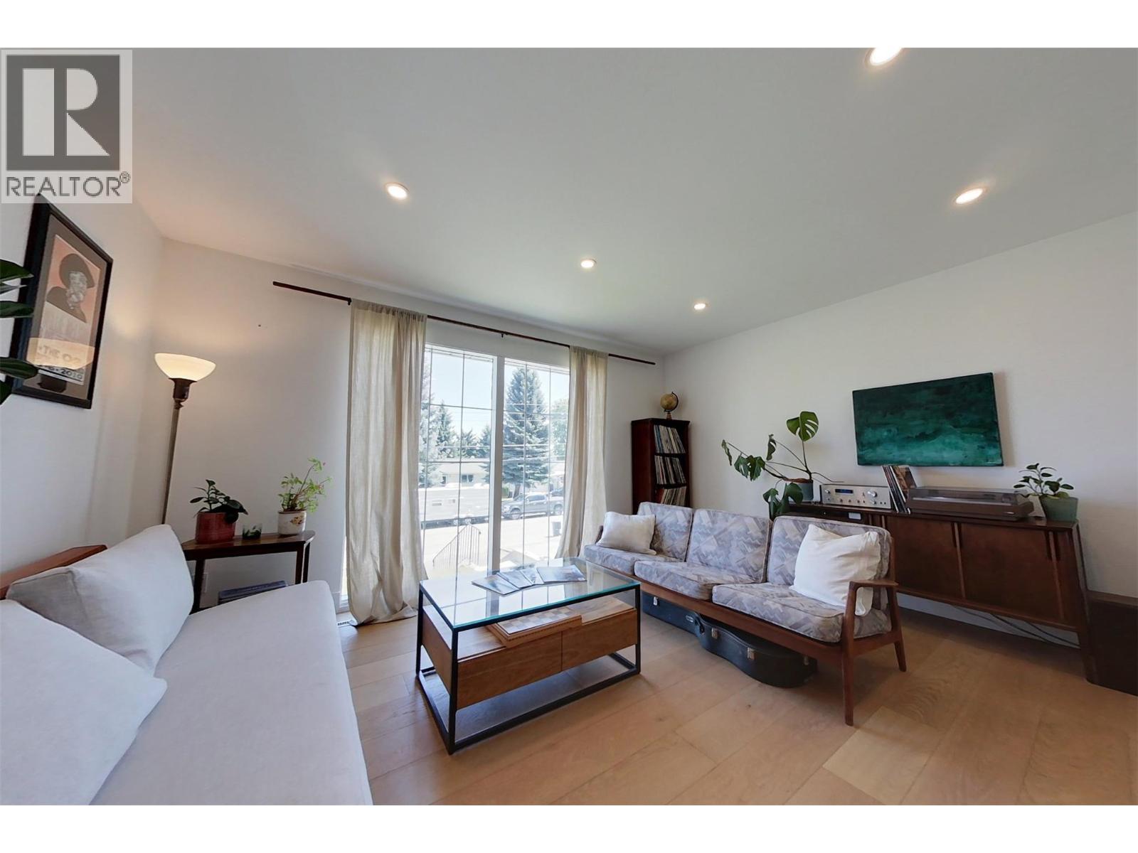 129 Levirs Avenue, Kimberley, British Columbia  V1A 1X6 - Photo 6 - 10389392