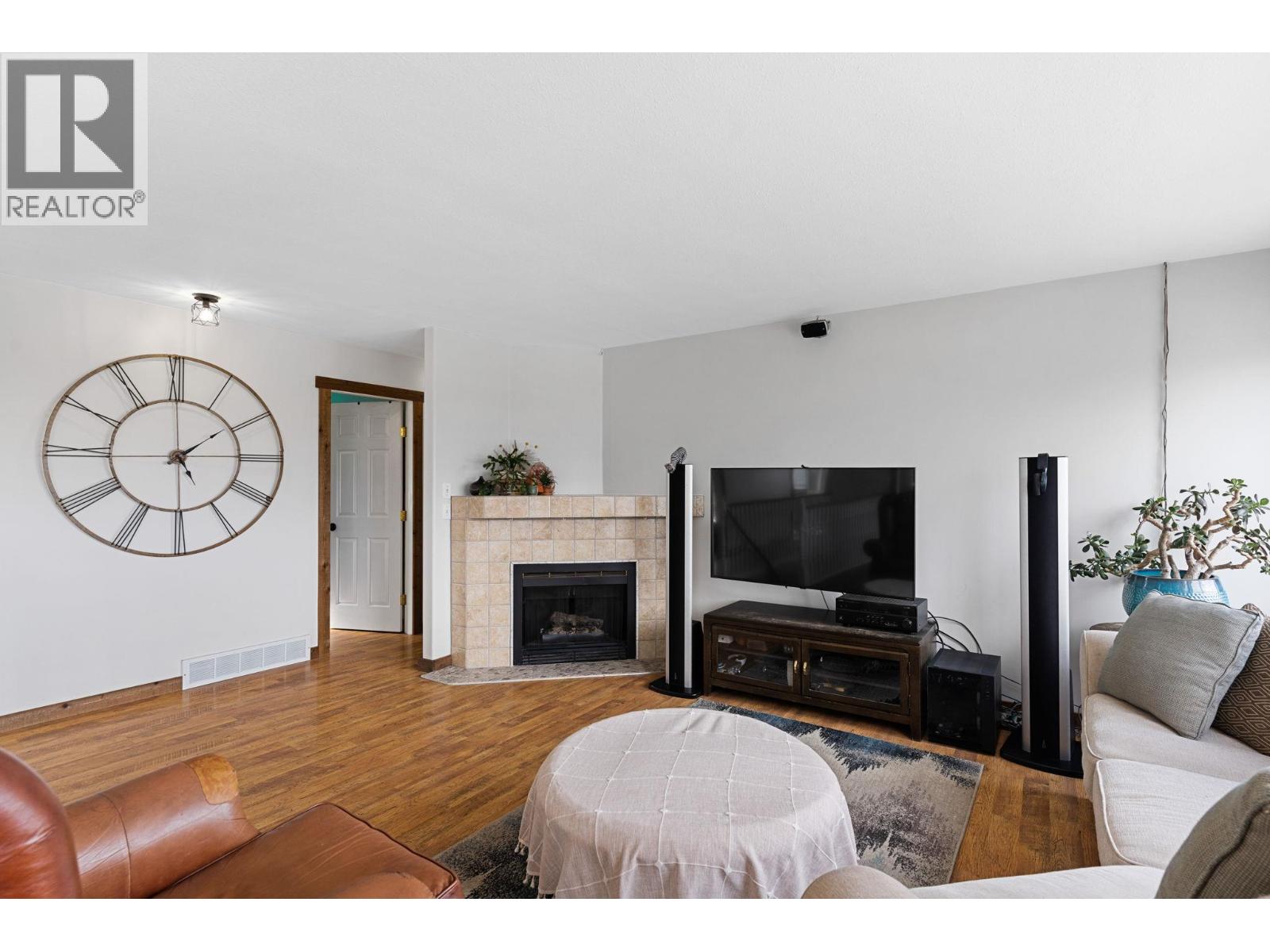 3052 Ensign Way, West Kelowna, British Columbia  V4T 1V1 - Photo 5 - 10389186